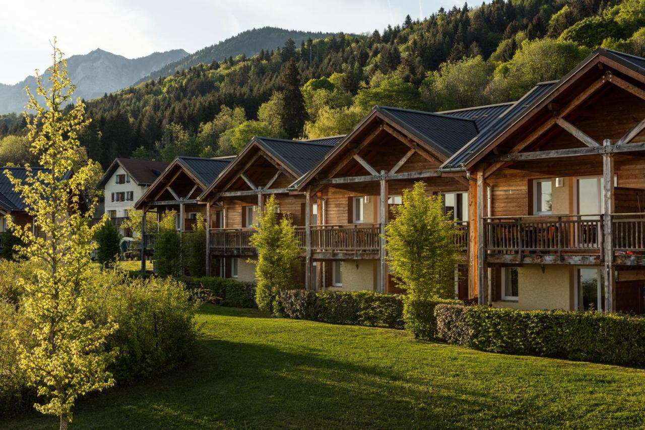 Garden & City Evian - Лугрин Экстерьер фото